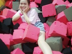 -嘿哟动霸CHUA·新潮玩运动娱乐中心·蹦床滑冰团建乐园