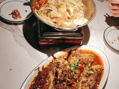 -小凤庭·地道湖北菜武昌鱼·藕汤(38年黄鹤楼店)