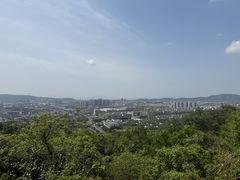 -灵岩山风景区