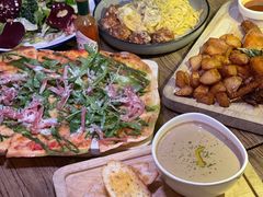 -Common Table · Brunch & Coffee