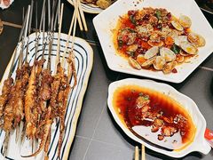 -许哥东北烧烤·铁丳烤串·宫后夹肉(繁花中心店)