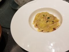 -御花园·粤菜·海鲜火锅(中山公园店)