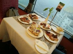 -东方豪景花园酒店·怡景旋转餐厅