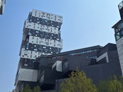 -资和信百货商场