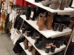 -H&M(鹏欣水游城店)