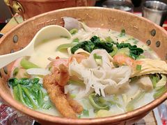 -成都你六姐·牛肉冒菜(城市集市合生汇店)