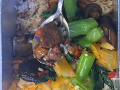 -石笨笨·盖浇饭大王(MOMOPARK店)