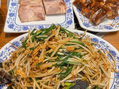 -老天桥酱肉烧饼夹肘子(天桥店)