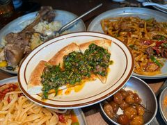 -纳鲁孜·新疆特色餐厅(上海悦荟广场店)