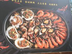 -老东镇啤酒屋海鲜加工·蒸汽海鲜·海鲜烧烤(台东店)