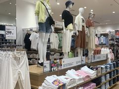 -优衣库(广州番禺万达广场店)