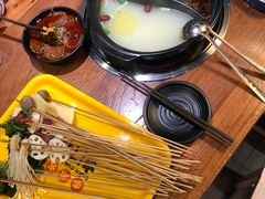 -串门邻居串串火锅(云南南路店)