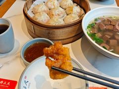 -馋三尺蟹粉小笼(人民广场店)