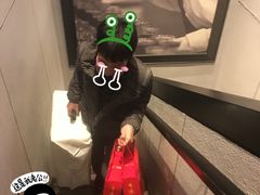 -星巴克(北京西站5号候车室)