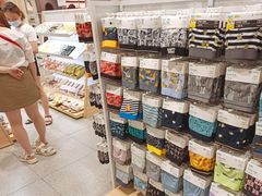 -hotwind热风(丽影广场店)