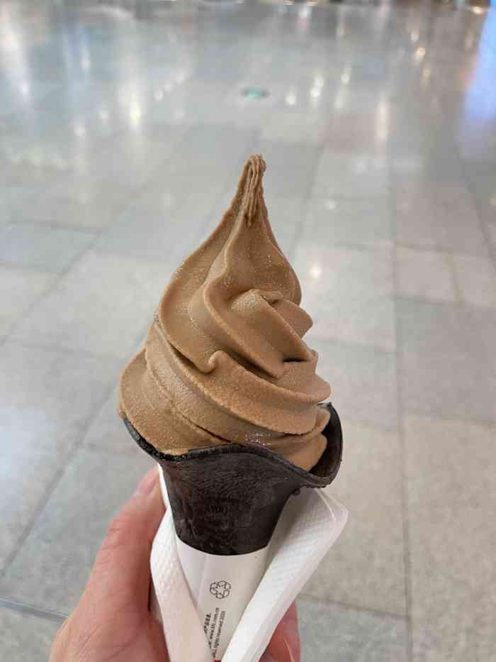 肯德基甜品站(大兴宜家店)-"肯德基最好吃的就是北海道冰激凌90.