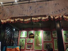 -香巴拉云南餐厅(华莱坞店)