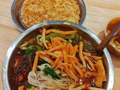-柳州肥姨妈大骨螺蛳粉(万达中心店)