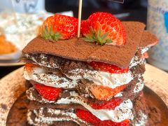 -W COLLECTIVE  DESSERT SHOP