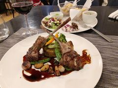 -WOLFGANG PUCK KITCHEN & BAR(迪士尼小镇店)