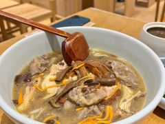 野山菌土鸡米线-云味馆·云南菜·云南米线(地王店)