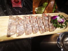 -热火朝天鲜切牛肉火锅(南强街巷店)