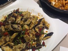 -老码头黑皮肘子锅包肉(赣水路店)