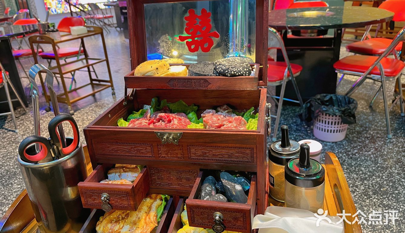 真香警告⚠️巷头尾吃肉公司