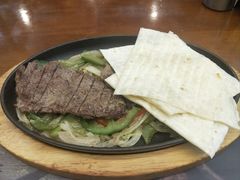 -MADO冰淇淋咖啡馆(淘金店)