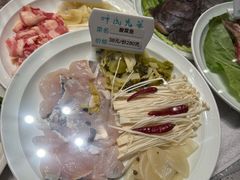 -叶氏兄弟饭摊(马鞍池东路店)