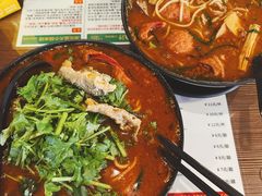 -肥汁米蘭香港米线(宁波路总店)