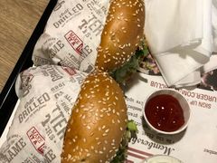 -The Habit Burger Grill 哈比特汉堡(复兴soho店)