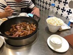 -胡须佬鸡煲四季火锅店(石厦西村直营店)