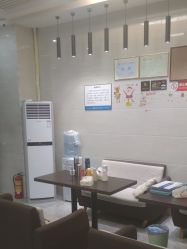 点击看大图 -痘院士专业祛痘皮肤管理