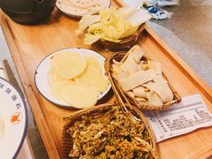 -贤合庄卤味火锅(顺城店)