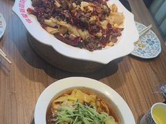 -巴扎屋大盘鸡·新疆菜(汇嘉时代店)