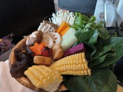 -湊湊火锅·茶憩(新中关购物中心店)