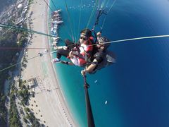 -费特希耶滑翔伞