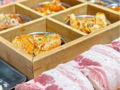 -马路牙子烧烤馄饨酒馆(望京店)