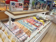 零售区-好利来(南京路一店)