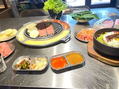 -猪掌柜韩国烤肉(六折店)