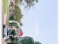 -亚龙湾中心广场