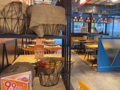 -菲滋意式餐厅(金华银泰城店)