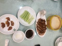 -六和聚传统烤鸭.天津菜(和平店)