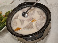 燕麦香芋南瓜煲-柳州宾馆-云霄阁·旋转餐厅