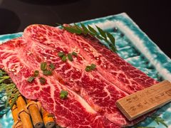 -山川小町·极番烧肉(新地假日广场店)