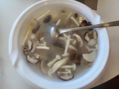 菌汤-高晓山馅饼店(牛庄百年店)