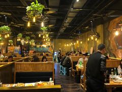 大堂-小俩口烧烤东北菜(双井店)