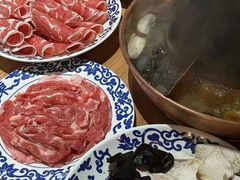 -东镇老火锅(长春路首店)