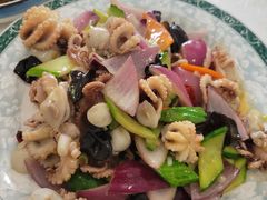 -宾朋海鲜饭庄(兴海路店)